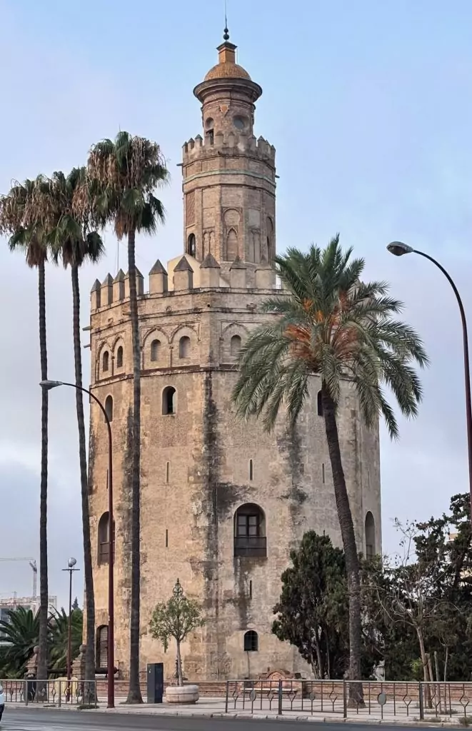 torre del oro en sevilla